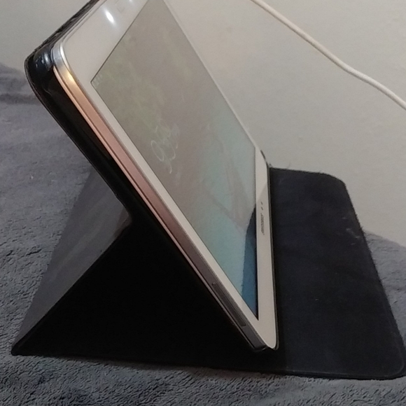 Samsung Galaxy Tab 3 - Picture 5 of 5